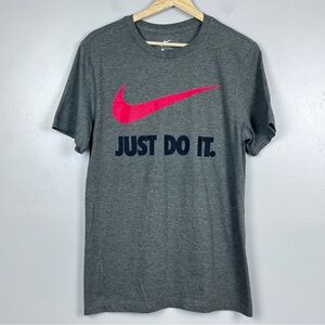 Nike Men's The Nike Tee Large Center Swoosh Just Do iT Gray Tee Shirt Size S